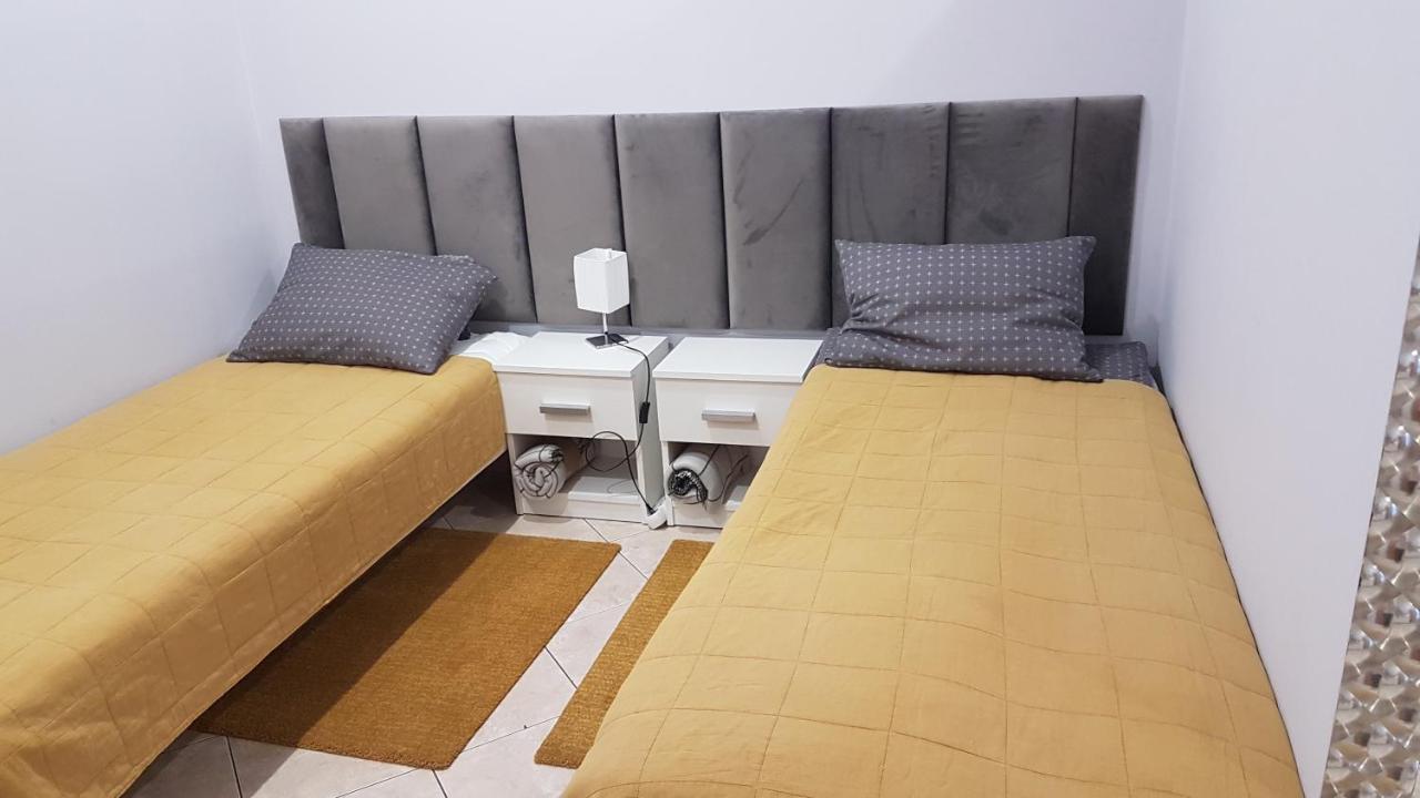 Apartament Promyczek Hajnówka Buitenkant foto